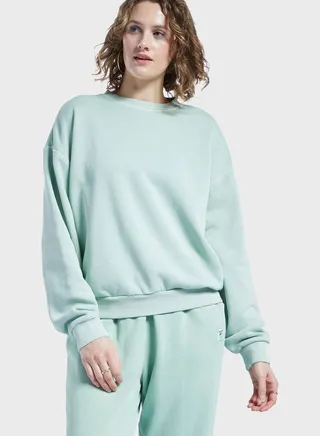 Classics Fitted Sweatshirt 