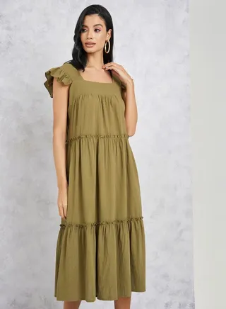 Solid Tiered Midi Dress with Pocket Detail 