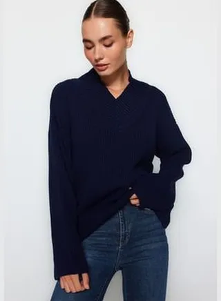 Navy Blue Wide Fit Knitwear Sweater TWOAW24KZ00991