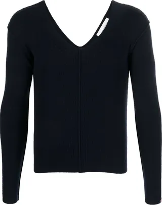 V-neck cashmere sweater