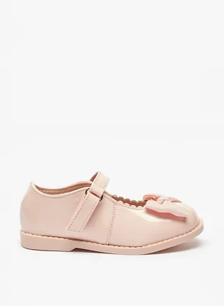 Girls Scallop Detail Bow Applique Mary Jane Shoes with Hook and Loop Closure 