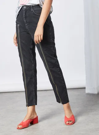 Zipper Detailed Mom Jeans Black 