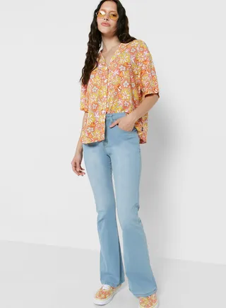 Flare Detail Mom Jeans 