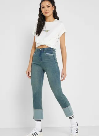 Contrast Hem Detail Mom Fit Jeans 
