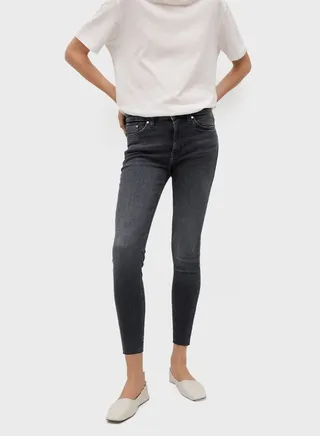 Isa Raw Hem Jeans 