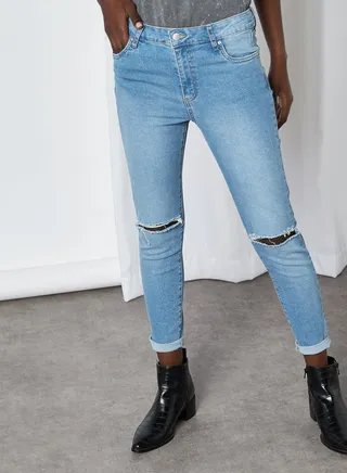 Distressed Pattern Slim Fit Mid Rise Jeans Venice Blue Rip 