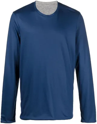 long-sleeved jersey T-shirt