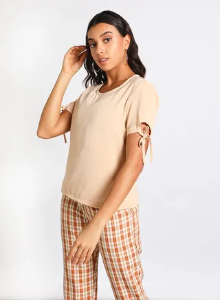 Women's Casual Knotted Short Sleeve Round Neck Top Aprico 