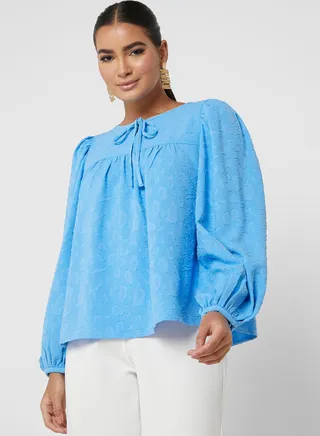 Keyhole Neck Puff Sleeve Top 