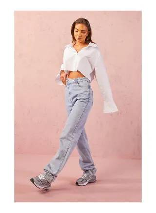 Asymmetric Relaxed Straight Leg Jeans 