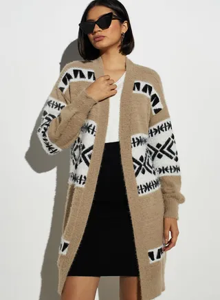 Embellished Knitted Cardigan 