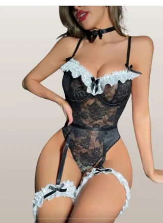 لانجيري (جامبسوت) نسائيه , اطراف من الدانتيل , بدون اكمام 
