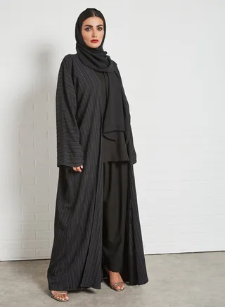 3-Piece Pleated Bisht Abaya Set Black 
