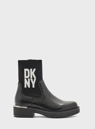 Tully Stacked Logo   Booties