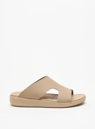Men's Textured Slip-On Arabic Sandals 