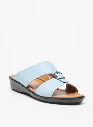 Mens Textured Slip-On Arabic Sandals With Buckle Accent 