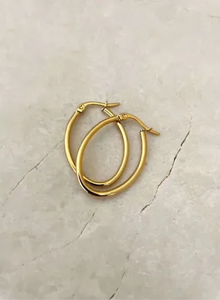 Minimalist Oval Hoop Earrings- Gold 