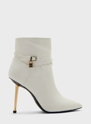 Pointed Tow High Heel Ankle Boot 