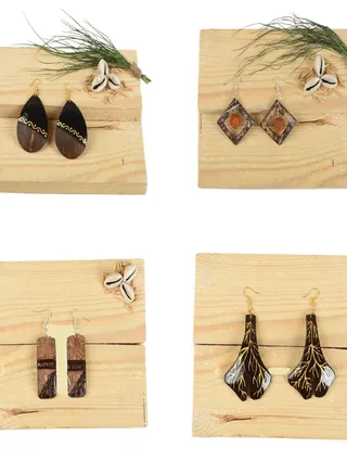 N&H Eco-friendly Handmade Jewellery 4 Pairs Coconut Wooden Earrings Lightweight Hoopwire Earrings Bohemian Pendant Dangle Earrings Set 