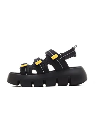 Flat Fashion Casual Velcro Beach Shoe Man 