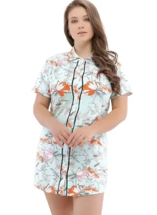 Large size buttoned cotton nightgown 