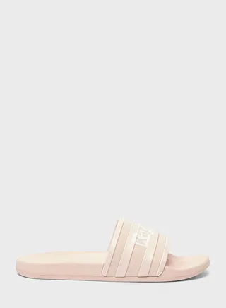 Casual Slides