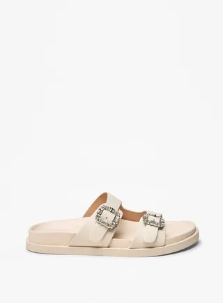 Women's Buckle Detail Slip-On Flat Sandals 