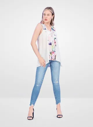 Web Denim Light Blue Skinny Stretchable Ripped Bottom Denim Pant  Fashionable Comfort Fit Cotton Jeans With Pockets For Women 