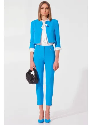 Cigarette trousers with slit 