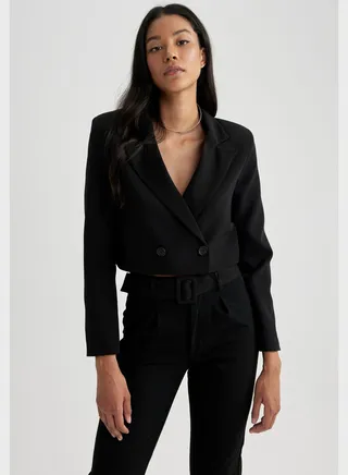 Cropped Fit Blazer