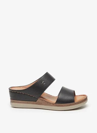 Women Solid Slip-On Sandals With Wedge Heels