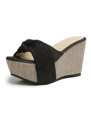Stylish Wedge Sandals Black 