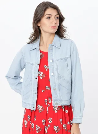 Light Wash Denim Jacket with Side Pocket 