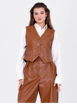 Short Leather Vest 