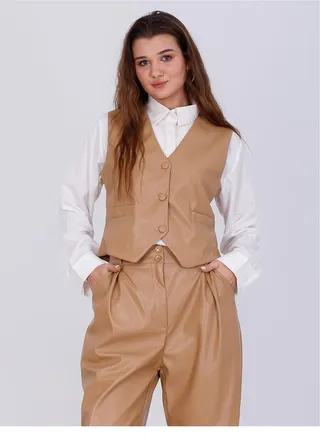 Short Leather Vest 