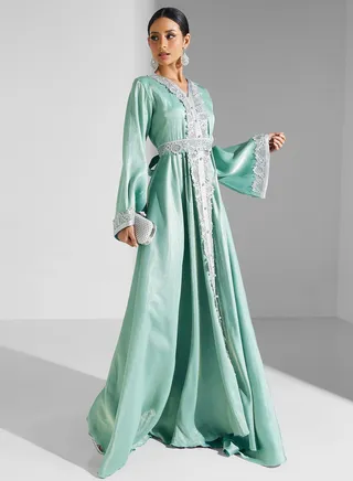 Lace Detail Belted Abaya 