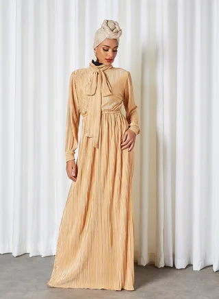 Tie-Up Neck Pleated Dress Ecru 