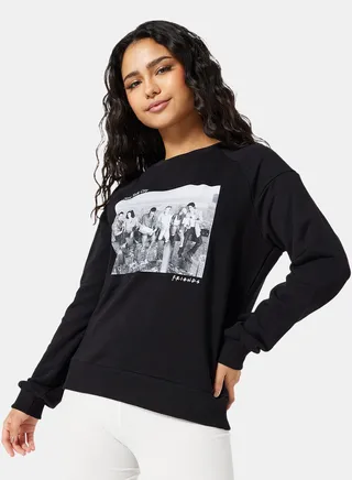FRIENDS Graphic Sweatshirt Black 
