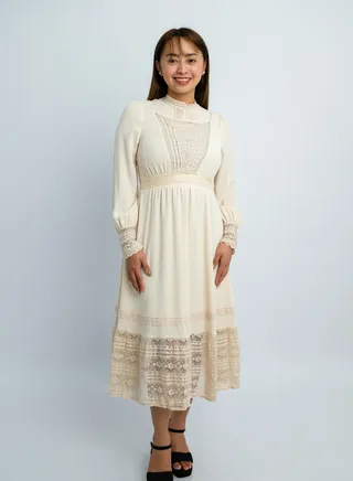 Women’s Long Sleeve with Lace Cuff Dress in Pink Tint 