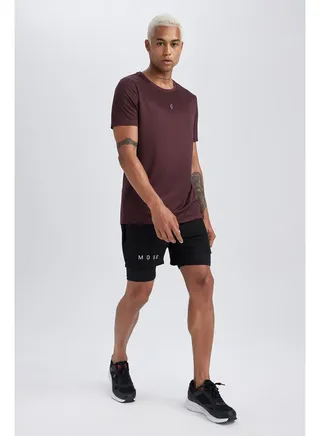 Man Woven Slim Fit Woven Short 