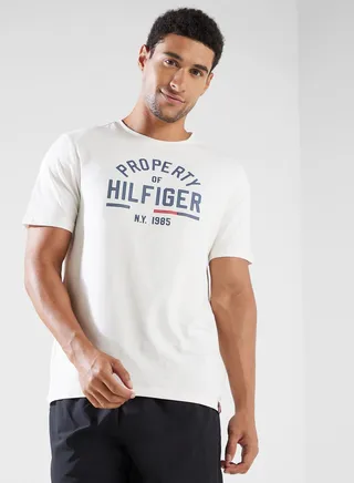 Essential Graphic T-Shirt