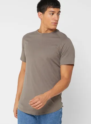 Essential T-Shirt 