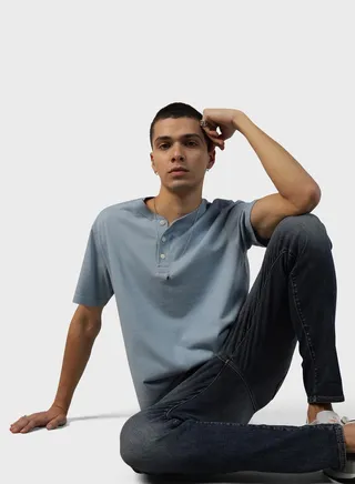 Graphic Crew Neck T-Shirt