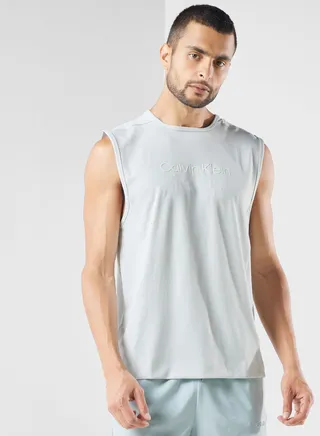 Essential Tank