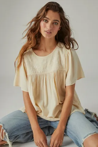 Short Sleeve Embroidered Top