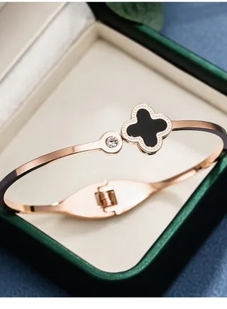 Stainless steel 18K rose gold plated colorfast four eaf clover inlaid zircon fashion bracelet 