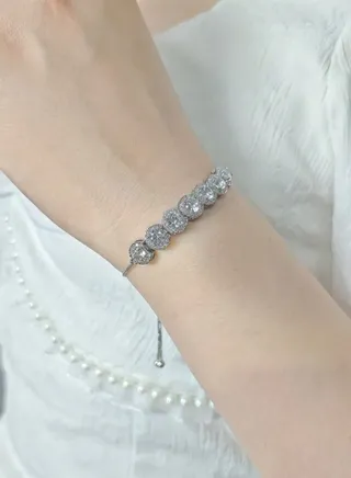 Luxury & Elegant Women's Silver Plated Bracelet Cubic Zirconia 