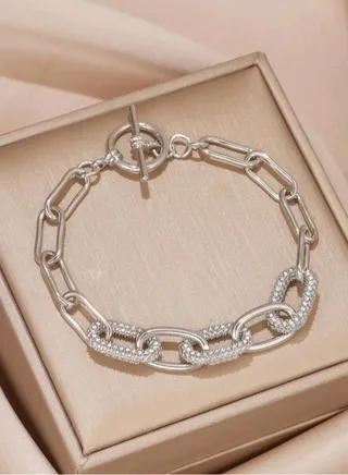Trendy Fashionable Bracelet For Women High Quality 
