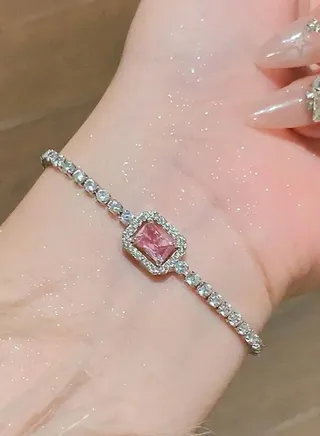 Luxury & Elegant Women's Silver Plated Bracelet Cubic Zirconia 