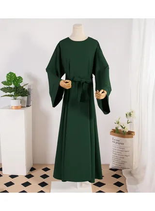 Straight sleeved solid color Islamic robe 